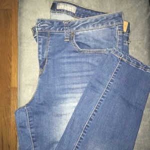 BRAND NEW AEROPOSTALE JEANS